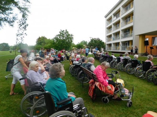 1467100002 dscn0516 1467100002 dscn0516