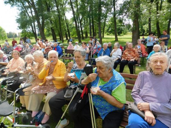 1467100038 dscn0558 1467100038 dscn0558